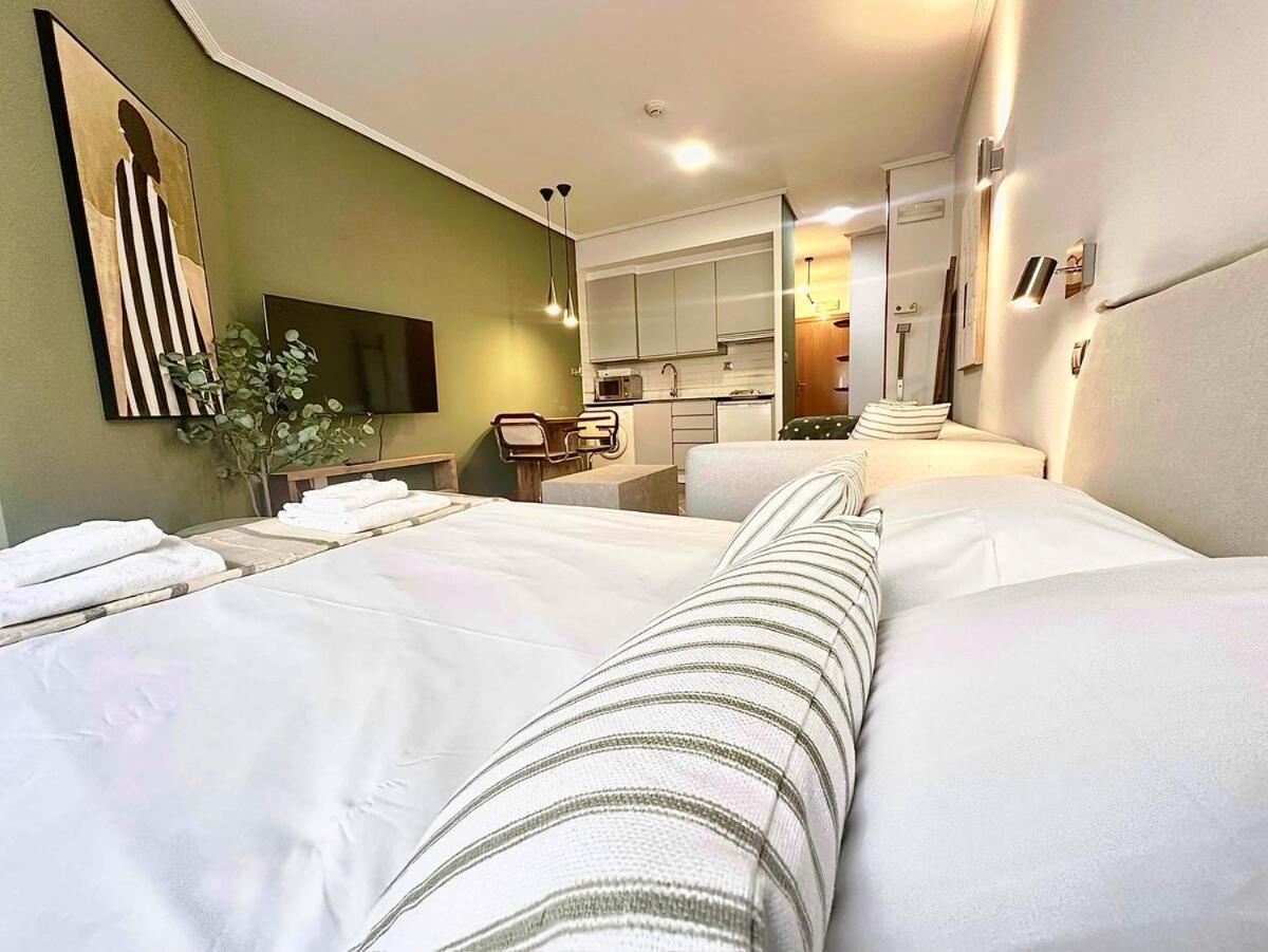 Chill Loft, Center